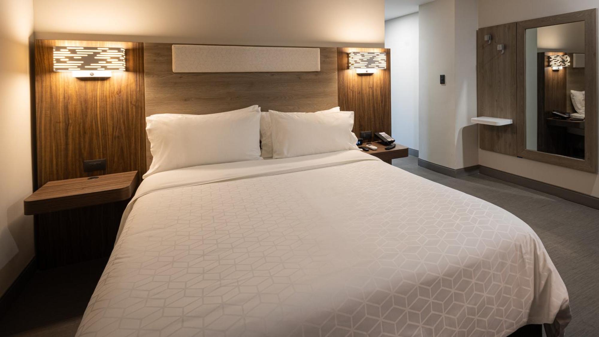 Holiday Inn Express Morelia Centro Historico Kültér fotó